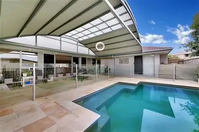 53 Torrens Crescent, Wakerley QLD 4154