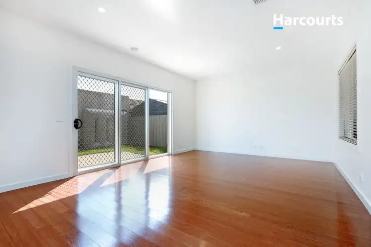 Second view of Homely unit listing, 2/14 Cricklewood Avenue, Frankston VIC 3199