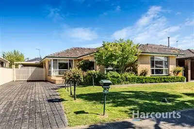 11 Hammond Drive, Epping VIC 3076