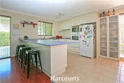 Fifth view of Homely house listing, 4 Tambo Court, Pakenham VIC 3810