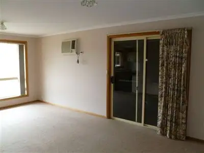 Fourth view of Homely flat listing, 3/8 Pearson Street, Cummins SA 5631