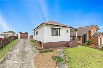 3 Korrongulla Crescent, Primbee NSW 2502