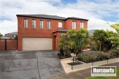 22 Robusta Avenue, Cranbourne VIC 3977
