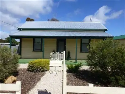 5 Silver Street, Peterborough SA 5422
