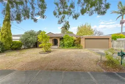 Third view of Homely house listing, 8 Sim Street, Mount Waverley VIC 3149