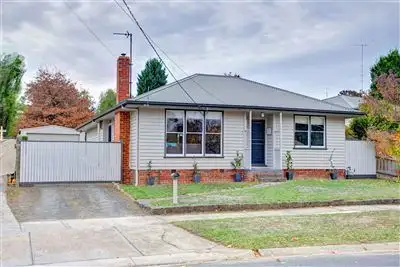 Second view of Homely house listing, 3 Wesley Court, Ballarat VIC 3350