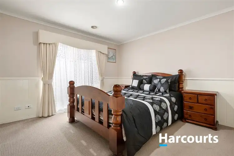 Fifth view of Homely house listing, 3 Rosewood Place, Craigieburn VIC 3064