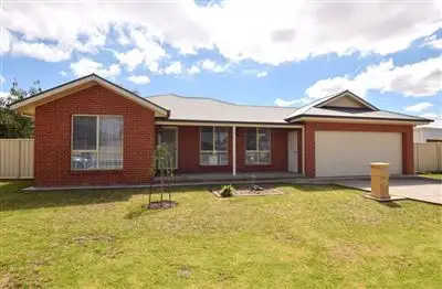 9 Trevor Drive, Wangaratta VIC 3677