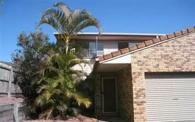 Main view of Homely townhouse listing, 24/5 Delanty Court, Edens Landing QLD 4207
