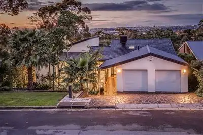 3 Glengarry Drive, (adj. Magill/Rostrevor), Woodforde SA 5072