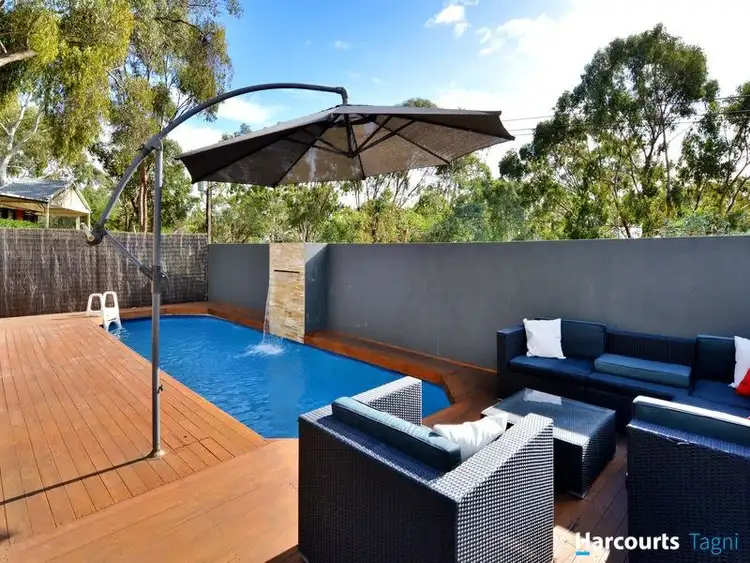 29 Dunalbyn Drive, Aberfoyle Park SA 5159
