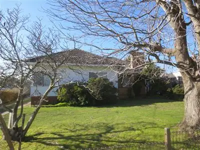 4 Neerim Street, Drouin VIC 3818