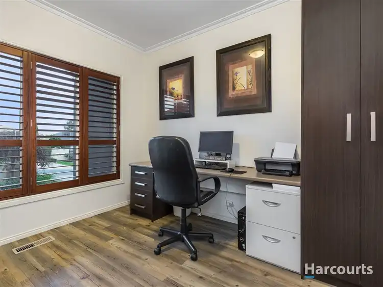 Fourth view of Homely house listing, 4 Highview Court, Lysterfield VIC 3156
