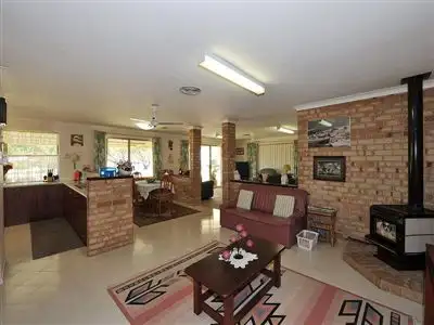 Fifth view of Homely house listing, 44 Windfire Grove, Stake Hill WA