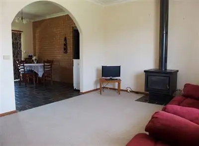 Fifth view of Homely house listing, 12 Violet Court, Wangaratta VIC 3677