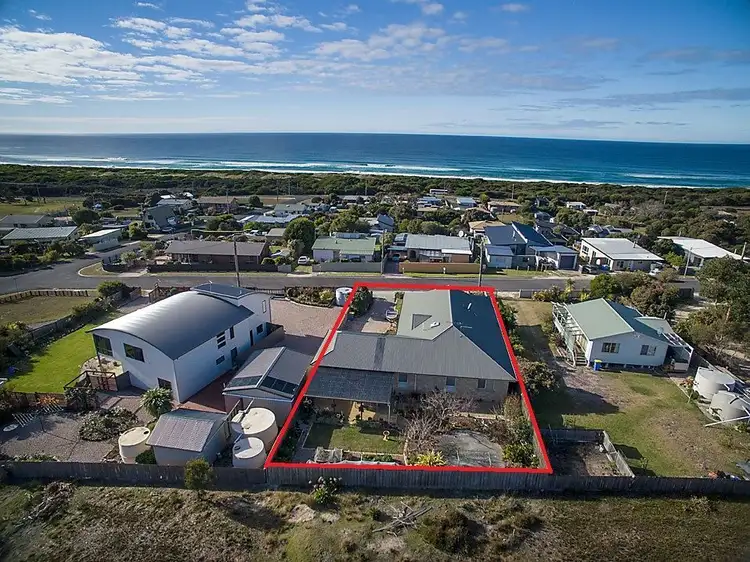 36 Seaview Avenue, Beaumaris TAS 7215
