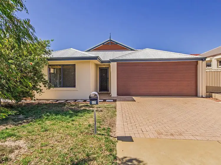 17 Lennox Drive, Secret Harbour WA 6173