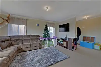 Fifth view of Homely villa listing, 2/27 Cavenor Drive, Oakdowns TAS 7019