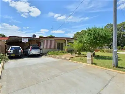 Second view of Homely house listing, 10 Asteria Court, Silver Sands WA 6210