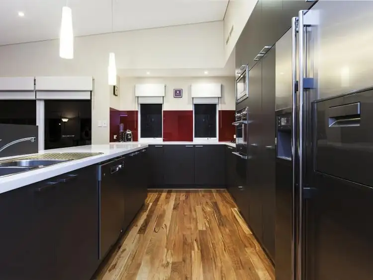 Sixth view of Homely house listing, 46 Freycinet Cir, Aubin Grove WA 6164