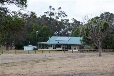 17 Halden Road, Porongurup WA 6324