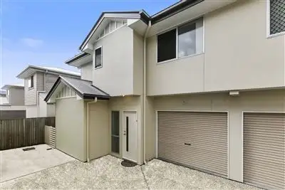 3/23 Dickenson Street, Carina QLD 4152