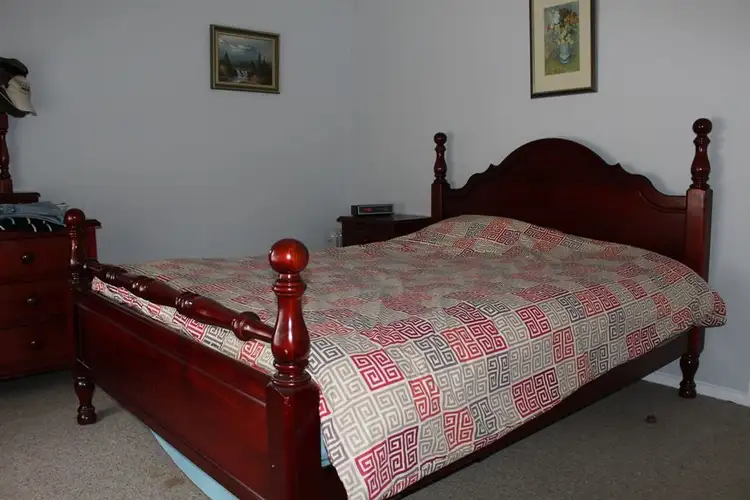 Sixth view of Homely house listing, 8 Elmore Street, Hamilton VIC 3300