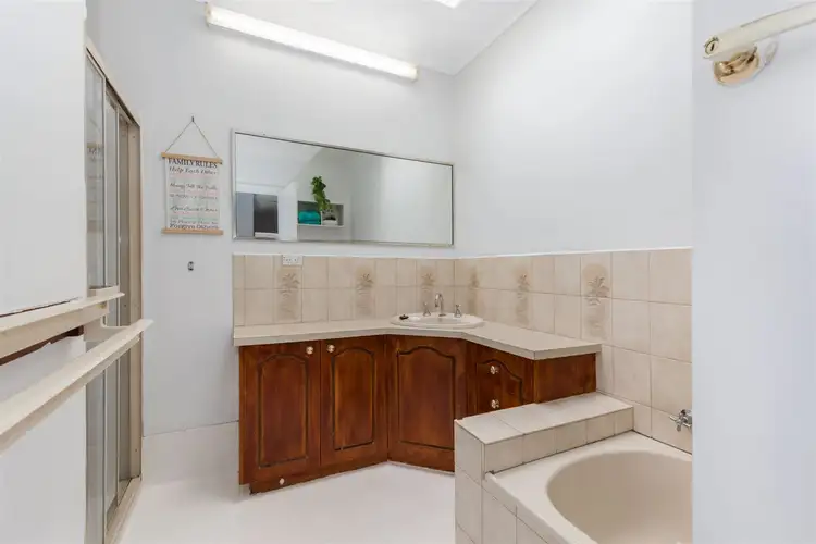 Sixth view of Homely house listing, 18 Korumburra Close, Norlane VIC 3214