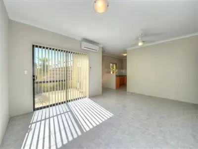 Seventh view of Homely unit listing, 2/9 Hackett Street, Mandurah WA