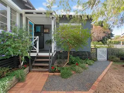 Second view of Homely house listing, 10 Kenton Way, Calista WA