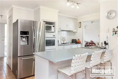 Fifth view of Homely house listing, 11 Balmaceda Court, Berwick VIC 3806