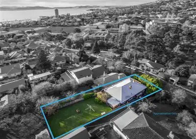 15 Alexander Street, Sandy Bay TAS 7005