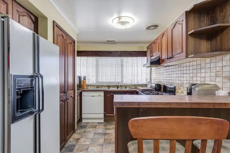 Third view of Homely house listing, 8 Glenwerri Court, Vermont South VIC 3133