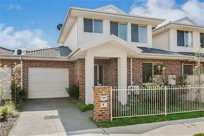 17 Hilltop Avenue, Clayton VIC 3168