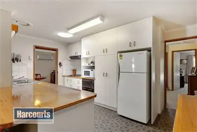 Fifth view of Homely house listing, 10 Collins Grove, Croydon North VIC 3136