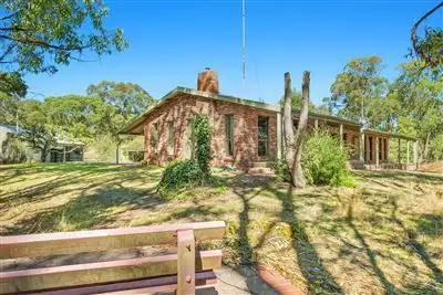 49 Page Road, Smythes Creek VIC 3351