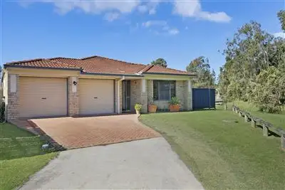 Main view of Homely house listing, 10 Yeo Court, Wynnum West QLD 4178