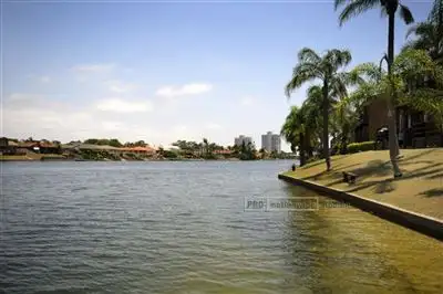 17 Duet Drive, Mermaid Waters QLD 4218