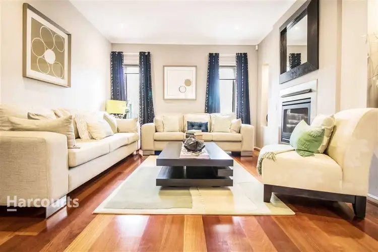 Second view of Homely house listing, 5 Selwyn Close, Caroline Springs VIC 3023