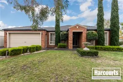 13 Cromwell Lane, Cranbourne East VIC 3977