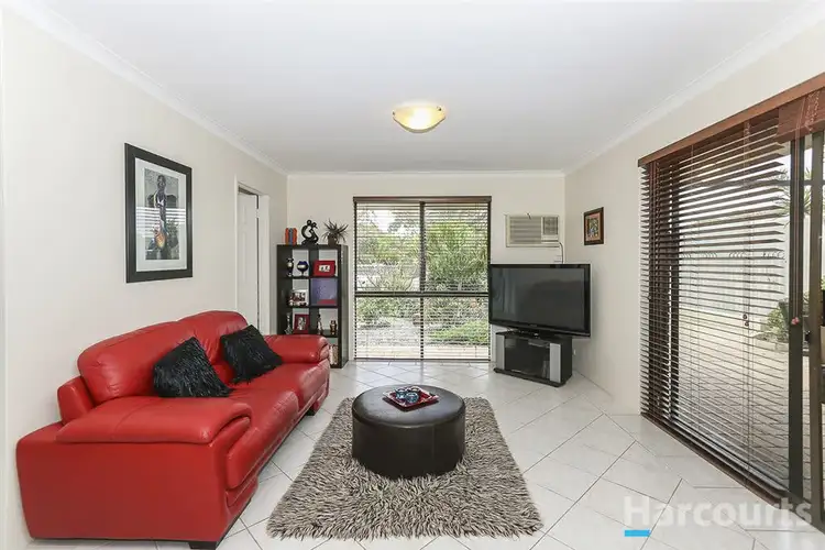 Sixth view of Homely semi-detached listing, 3A Oliver Court, Kardinya WA 6163