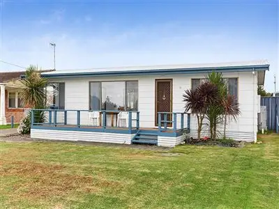 12 Seaview Avenue, Middleton SA 5213