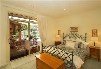8 Kristen Court, Coromandel Valley SA 5051