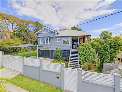 44 Woodhill Avenue, Coorparoo QLD 4151