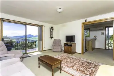 2/15 Hedley Street, Scottsdale TAS 7260