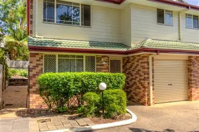 Main view of Homely townhouse listing, 5/180 Queen Street, Southport QLD 4215