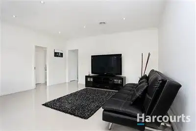 Fifth view of Homely house listing, 9 Swan Court, Thomastown VIC 3074