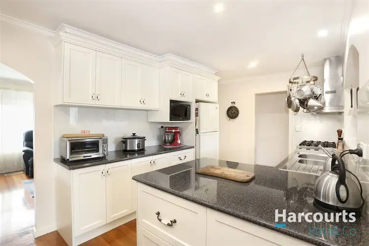 Fourth view of Homely house listing, 5 Kemp Avenue, Thomastown VIC 3074