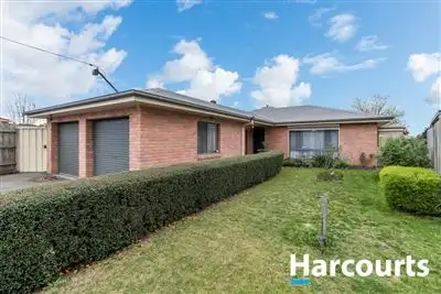13 Todd Court, Cranbourne West VIC 3977