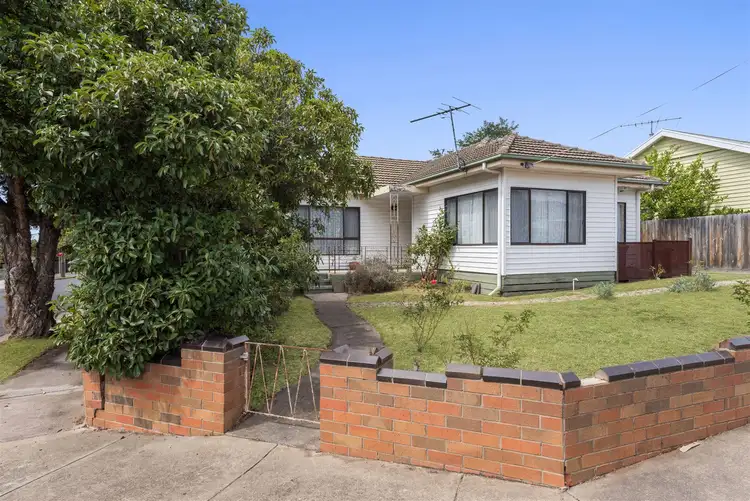 54 Guthrie Avenue, North Geelong VIC 3215